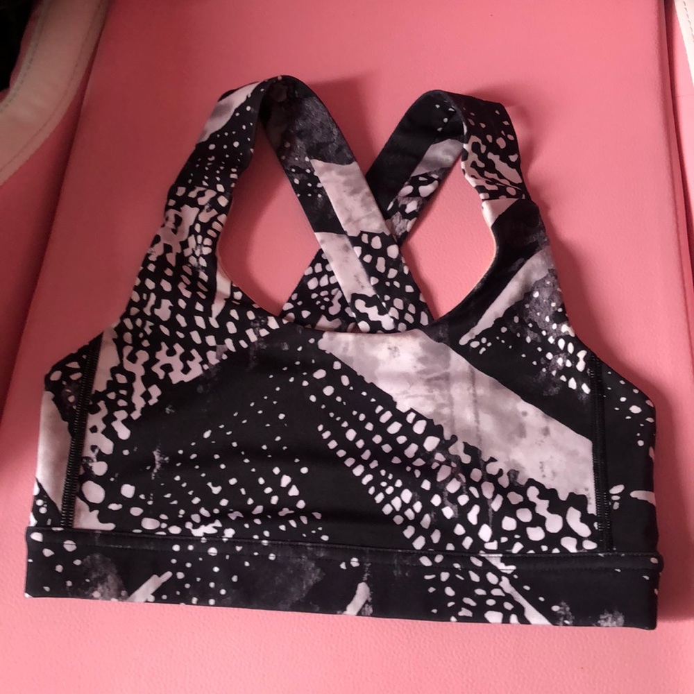 Lululemon bra